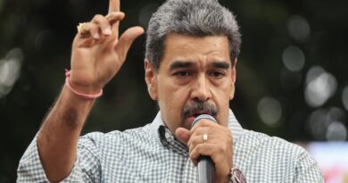 EE.UU. sanciona a 21 altos cargos de Venezuela por “represión” y “robar las elecciones”